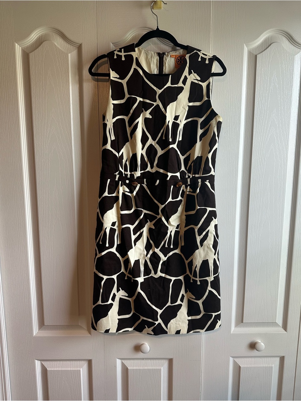 Tory Burch Black and Cream Giraffe-Print Sleeveless Shift Dress